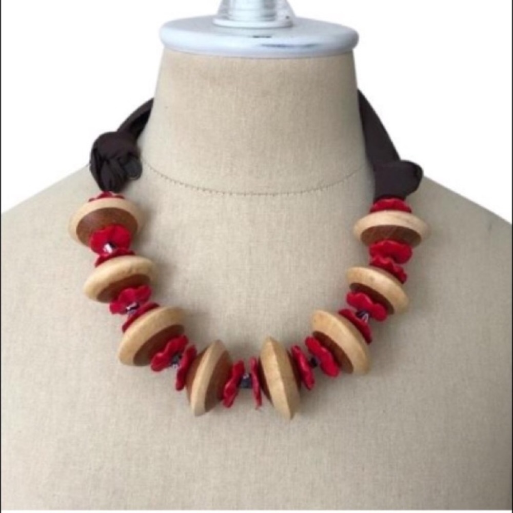 Yamila Guédez Brown Wooden Red Bead Tie Fabric Statement Necklace NWOT